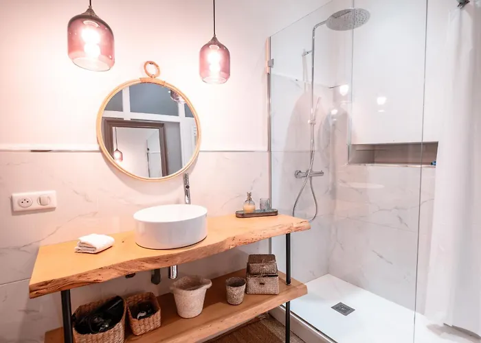 Апартаменты Le Duplex Gourmand - Clim Et Parking - Wifi *